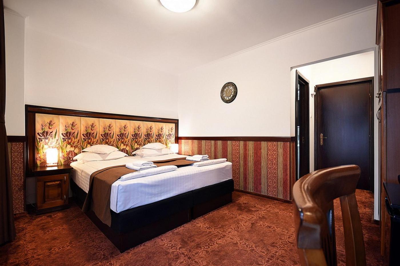 Hotel Moldavia Слэник-Молдова Экстерьер фото