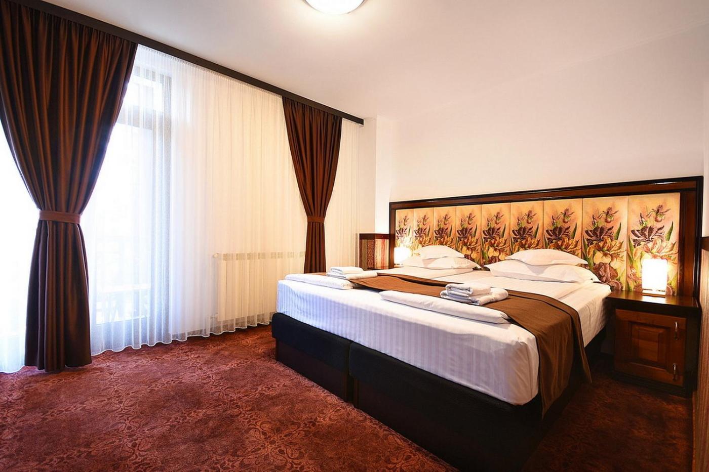 Hotel Moldavia Слэник-Молдова Экстерьер фото