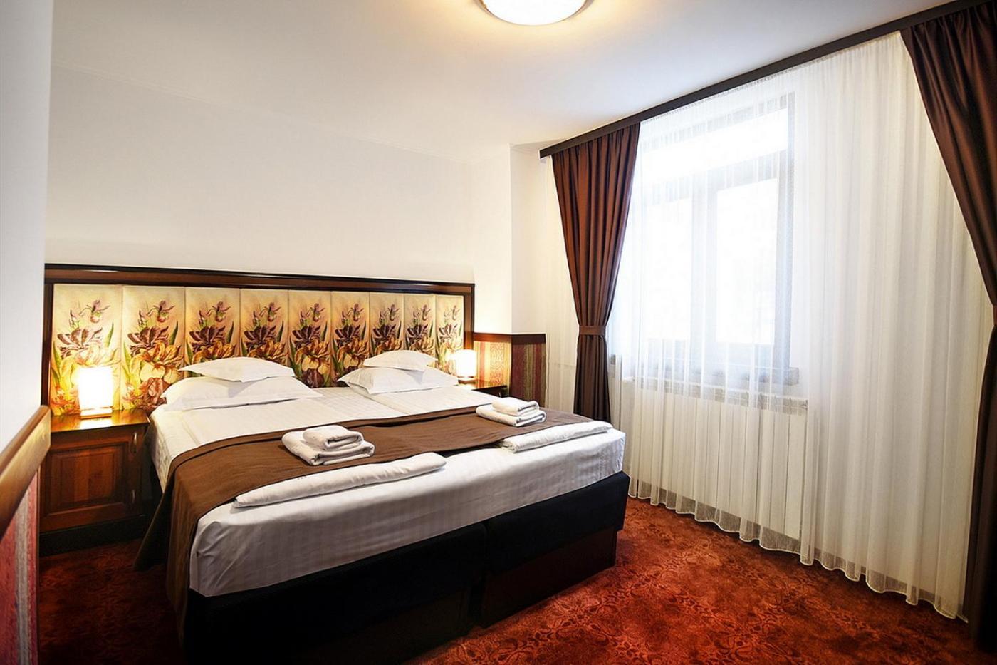 Hotel Moldavia Слэник-Молдова Экстерьер фото