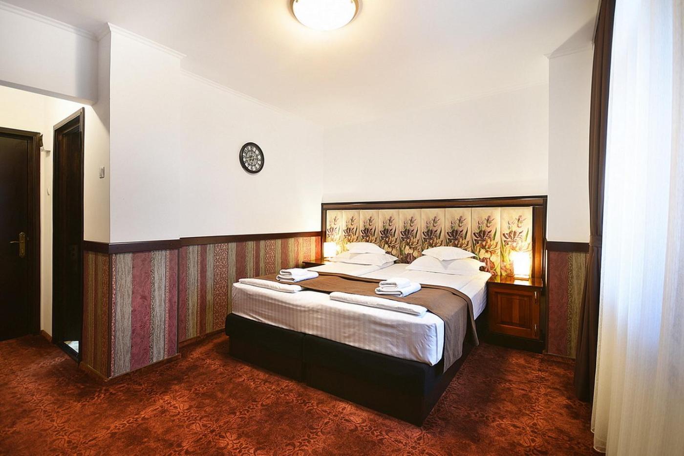 Hotel Moldavia Слэник-Молдова Экстерьер фото